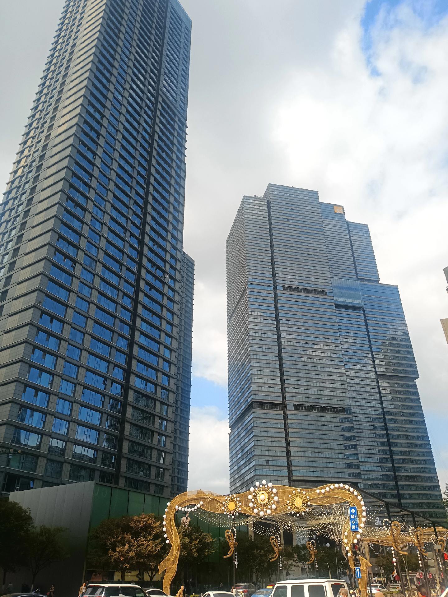 打卡杭州商场的天花板：杭州万象城