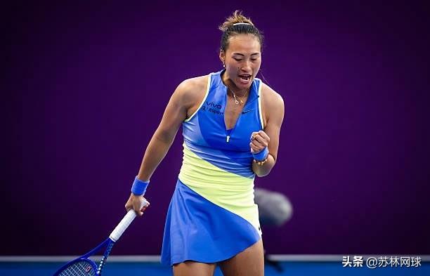 前美网冠军斯蒂芬斯6-4/6-2击败同胞布雷迪，将在第二轮对阵郑钦文。
郑钦文迎