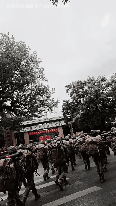 这学校🉐多少分？[泣不成声]