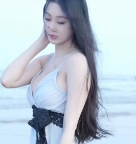 没脑子女人的特征
第一嘴不严，啥都往外说
第二心太软，两句话就感动
第三性子急，