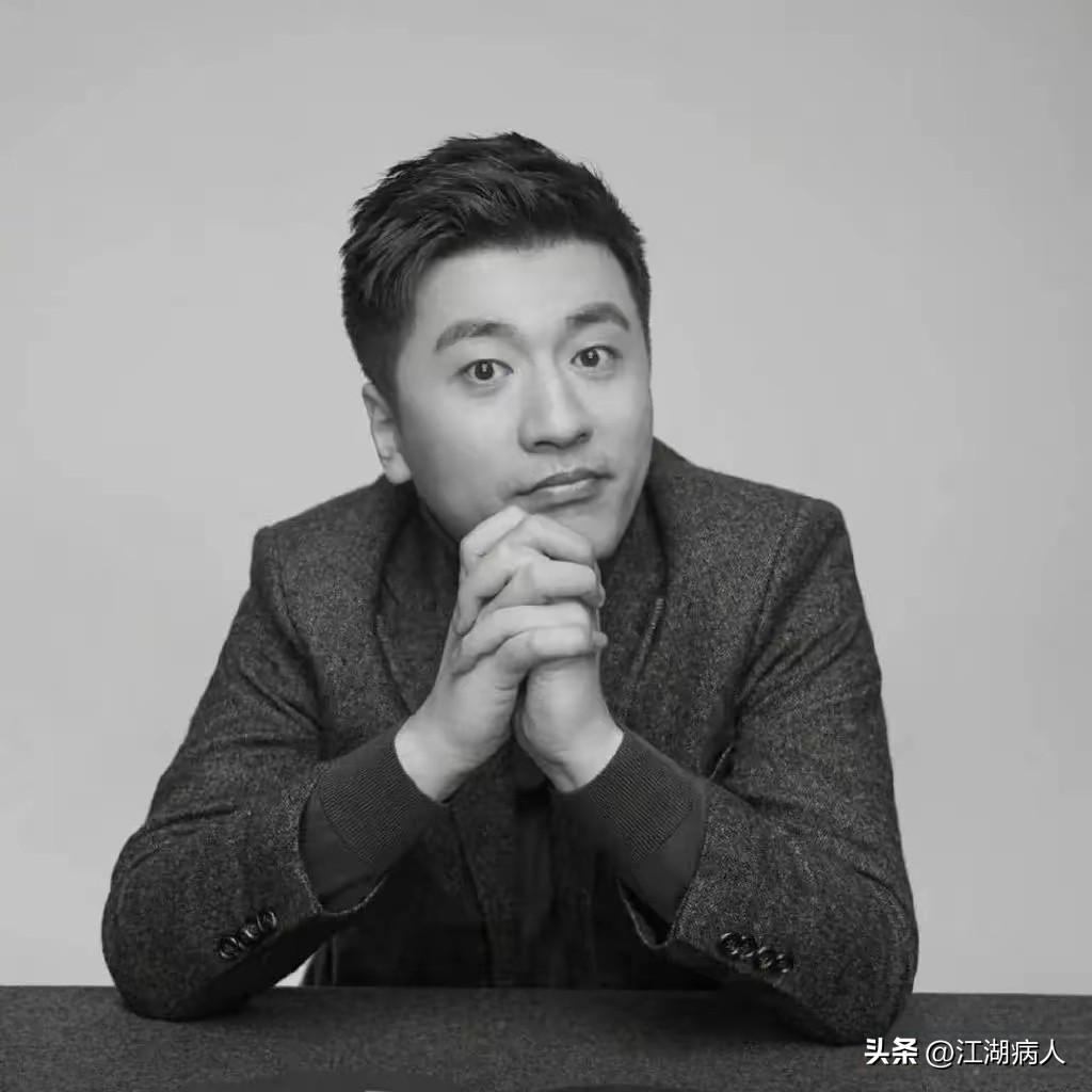 去年四月我大学寝室六哥去世，如今张雪峰老师又去世，都是跑步后的心脏不适。八零后已