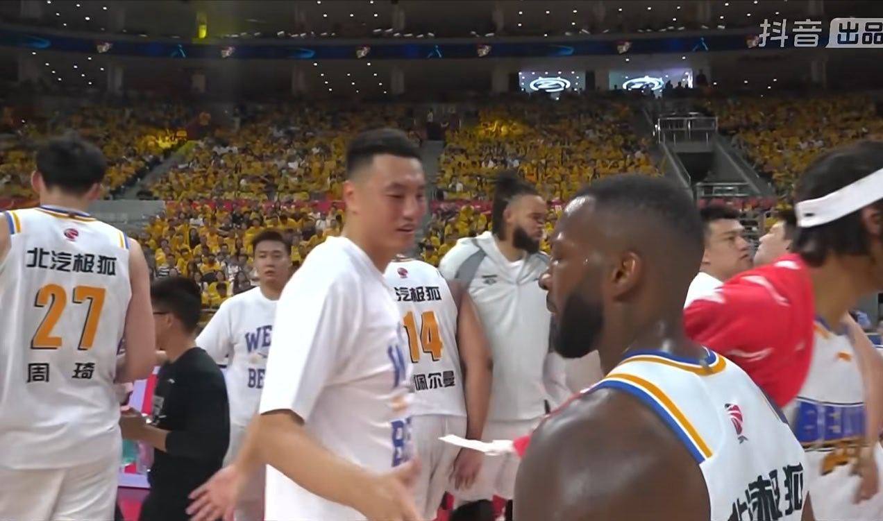 基本凉了，能打出来的内容只有胡明轩完成了任务，其他人要么执行有问题，要么投不进。