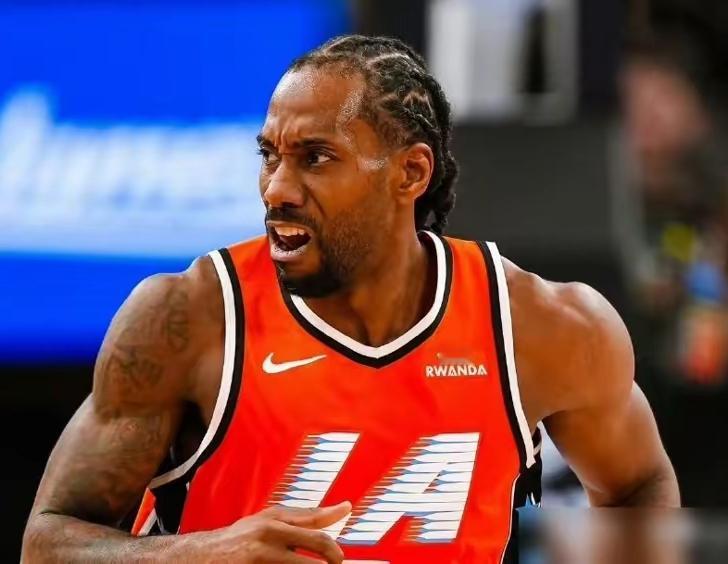 伦纳德留在快船还有何意义？
失去哈登后，球队没了主心骨，加兰何时复出也尚无定论。