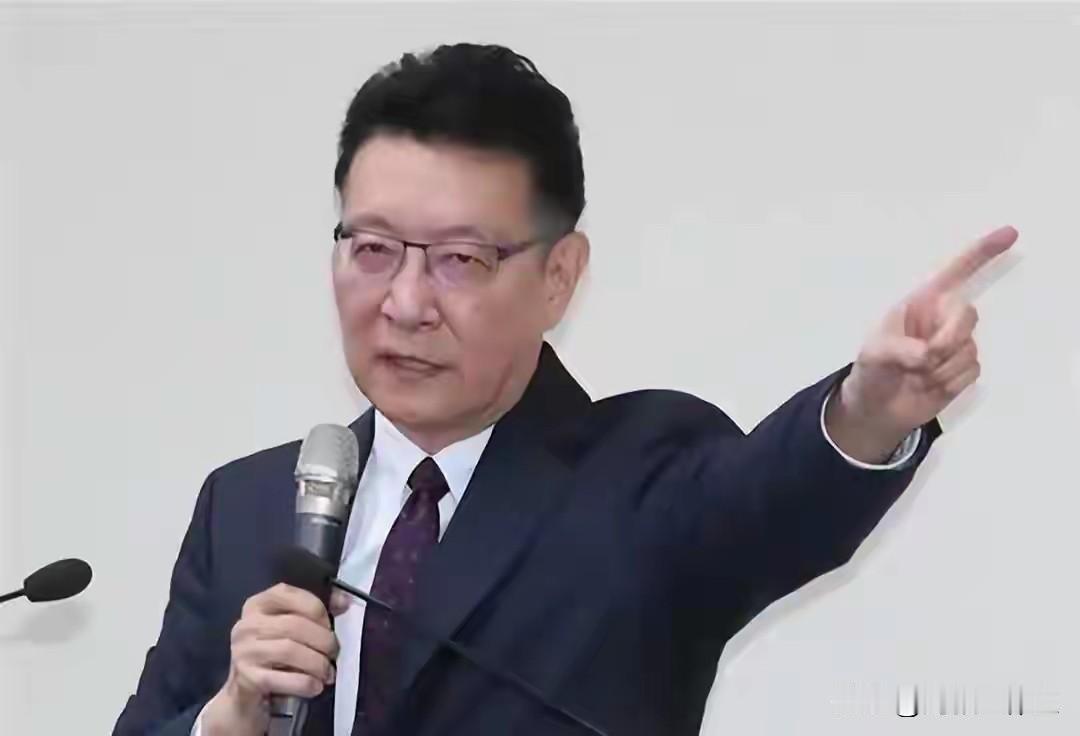 赵少康终于支棱起来了，痛批台当局签署的所谓“台美贸易协易”是无效卖身契，要求立即