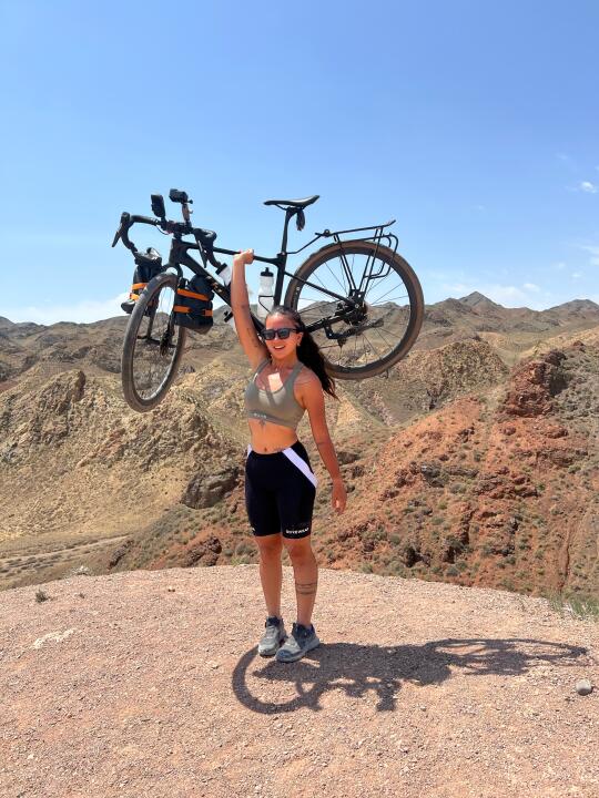 直播预告｜我骑车到哈萨克斯坦啦