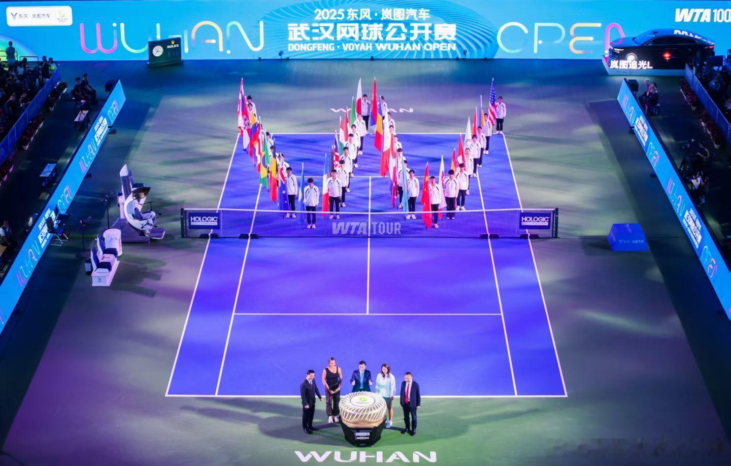 【10月6日，武汉】2025年10月6日，2025年东风•岚图汽车武汉网球公开赛