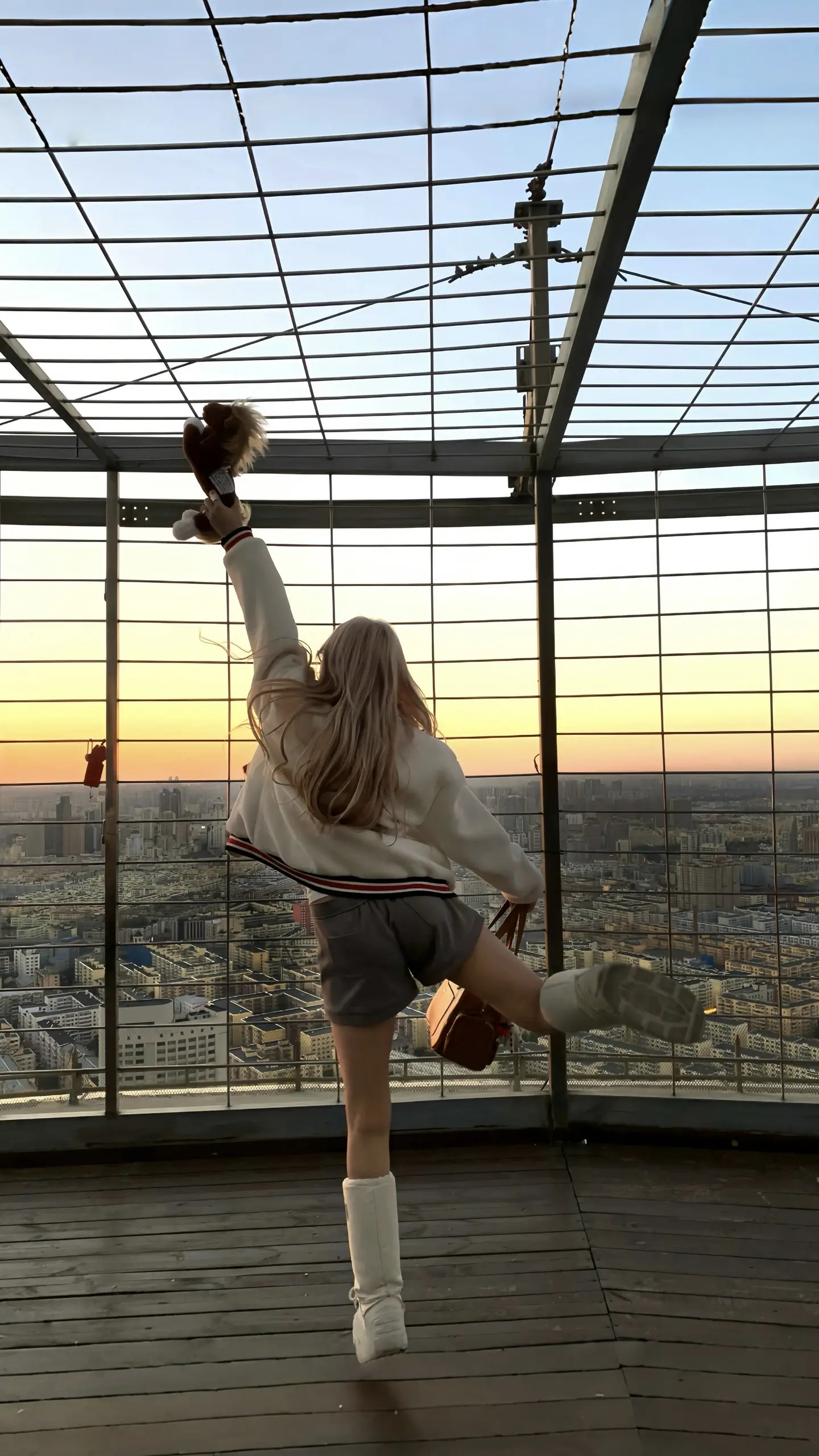 脸会看腻 但感觉不会。