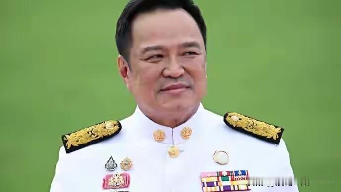 这事儿闹的！
泰国总理阿努廷刚上任没几天就碰到一个硬骨头？泰国和柬埔寨边境又打起