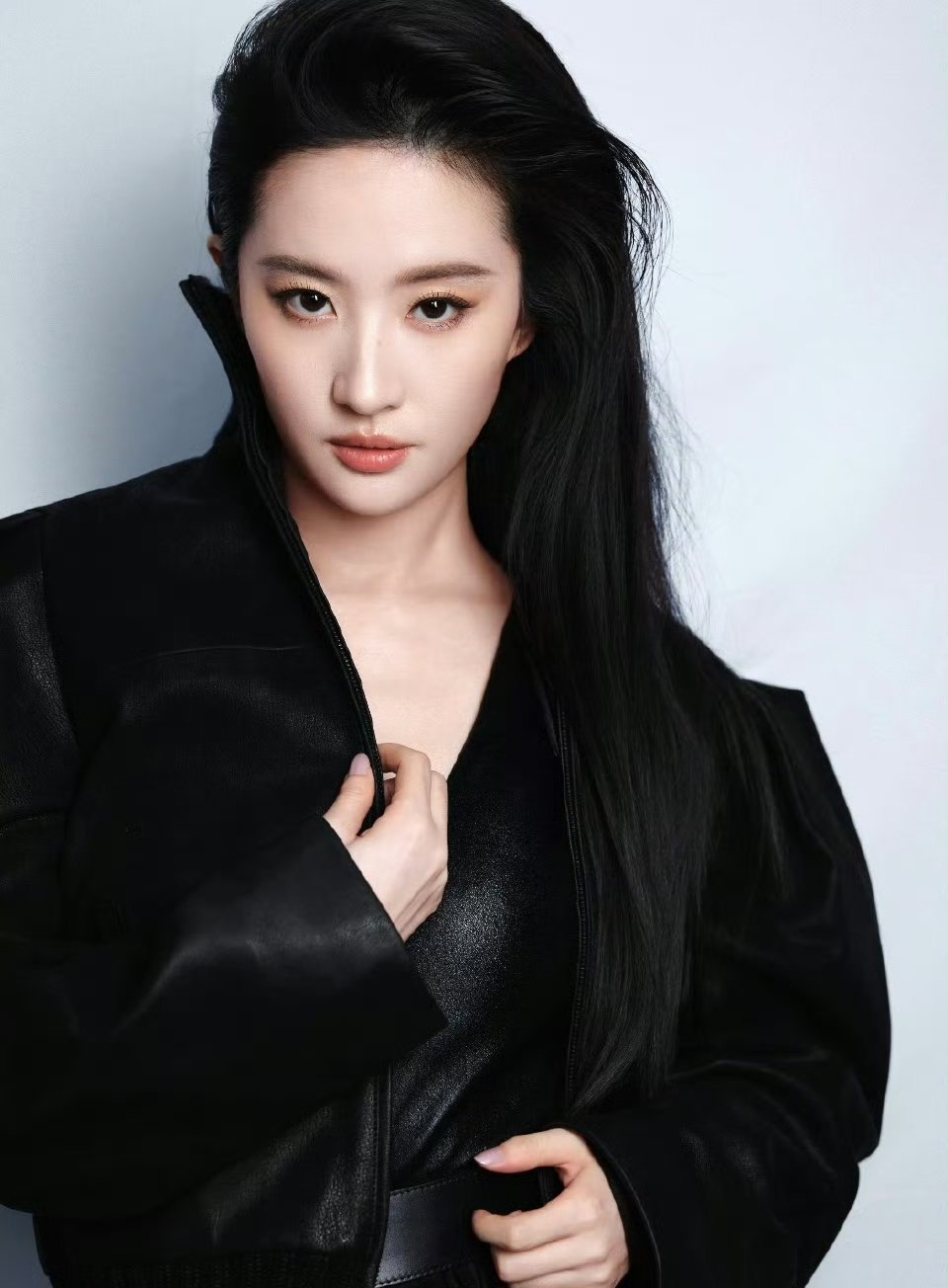 刘亦菲大背头刘亦菲刘亦菲刘亦菲