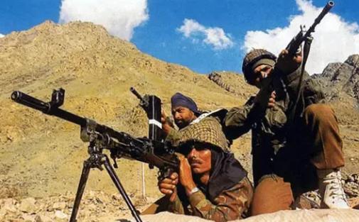 全球范围内，印度是唯一一个公开把中国定为头号对手、丝毫不去掩饰，还时刻准备伺机挑