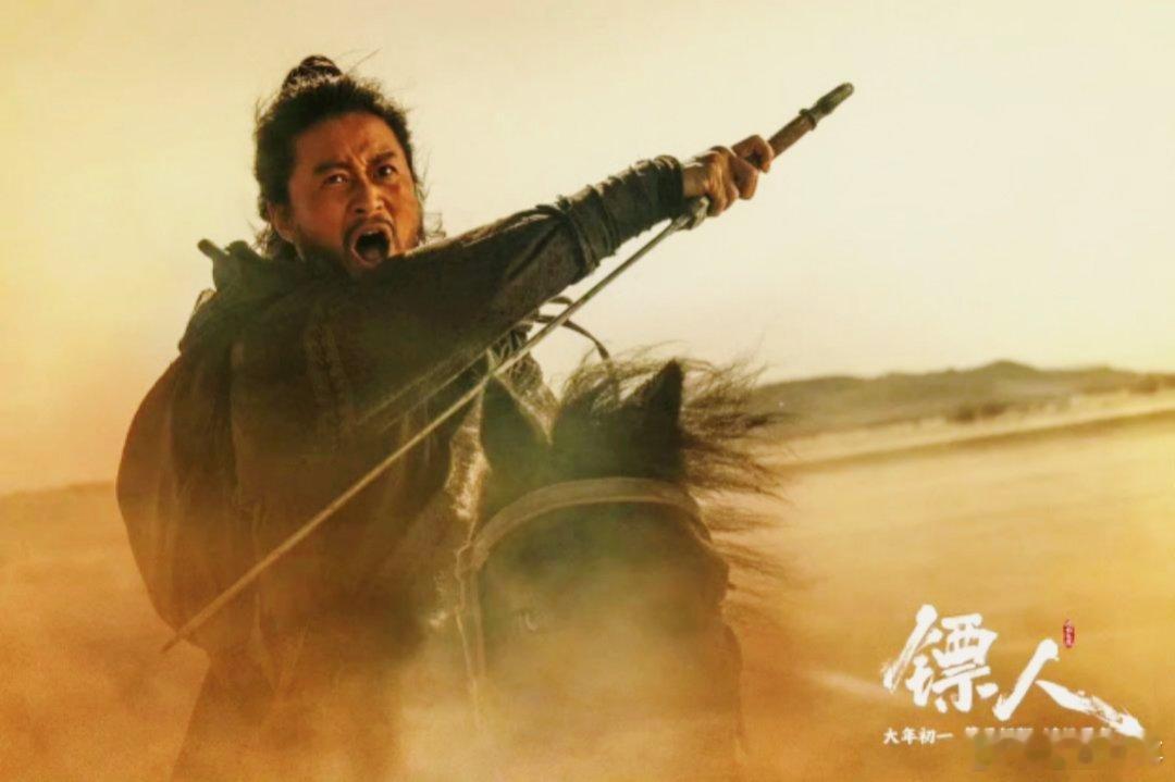 AI时代还需要肉身搏命拍武侠片吗 科技能生成武侠，却造不出滚烫真心。《镖人》用1