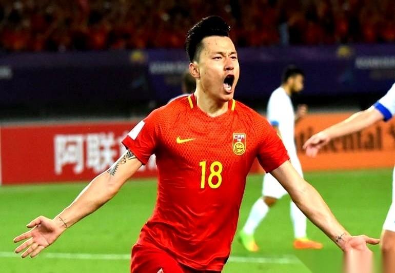 说白了，郜林这事儿吧，我觉着真不是啥心酸落魄。他就是钱挣够了，想换个活法。你看他