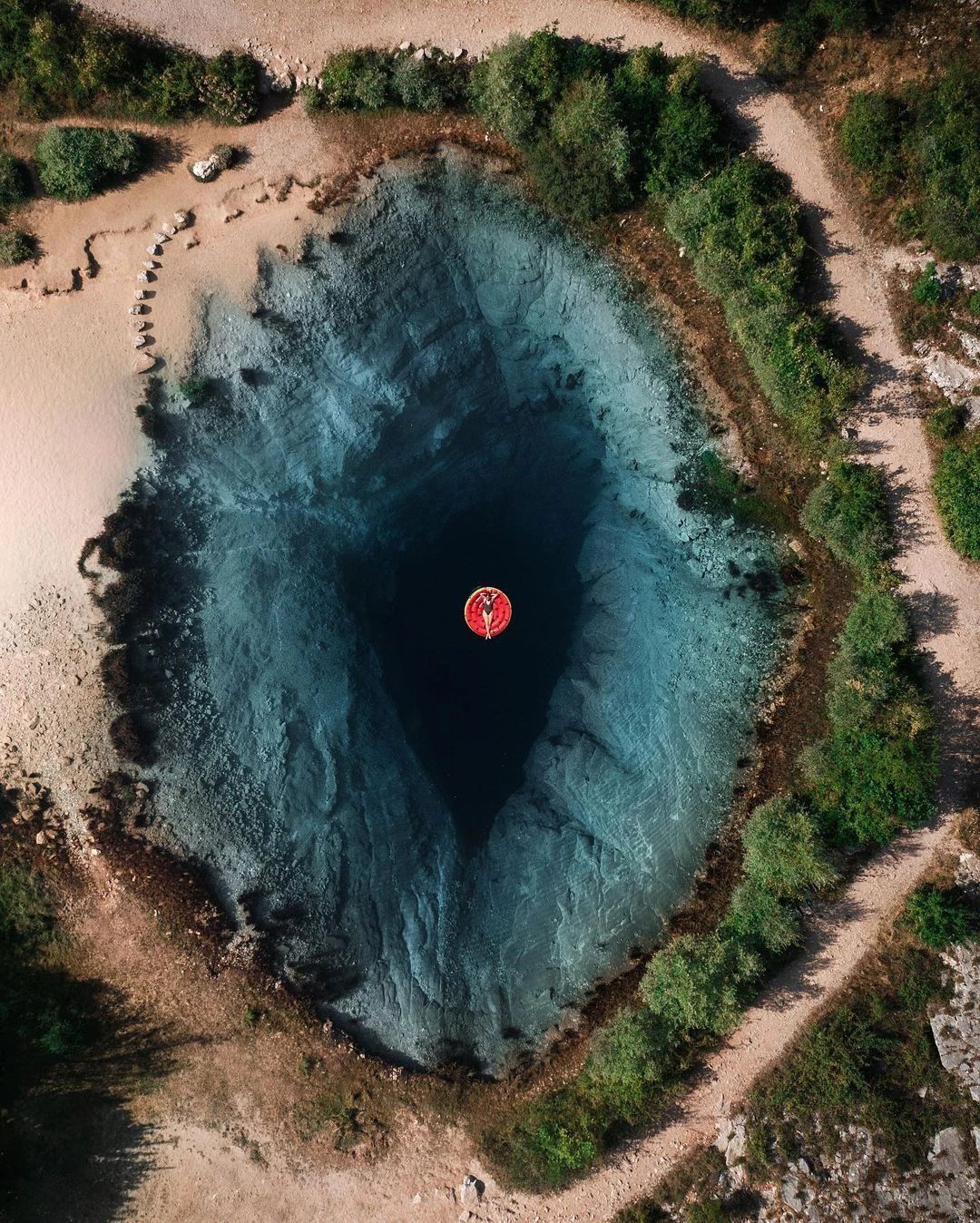 “上帝视角是观察世界的最好方式”｜Jord Hammond 