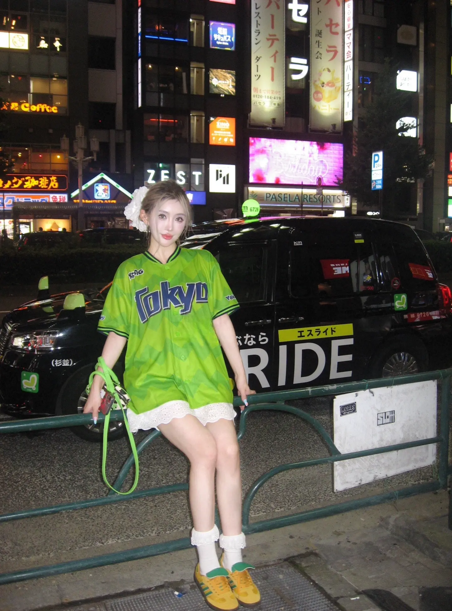 夜东京。