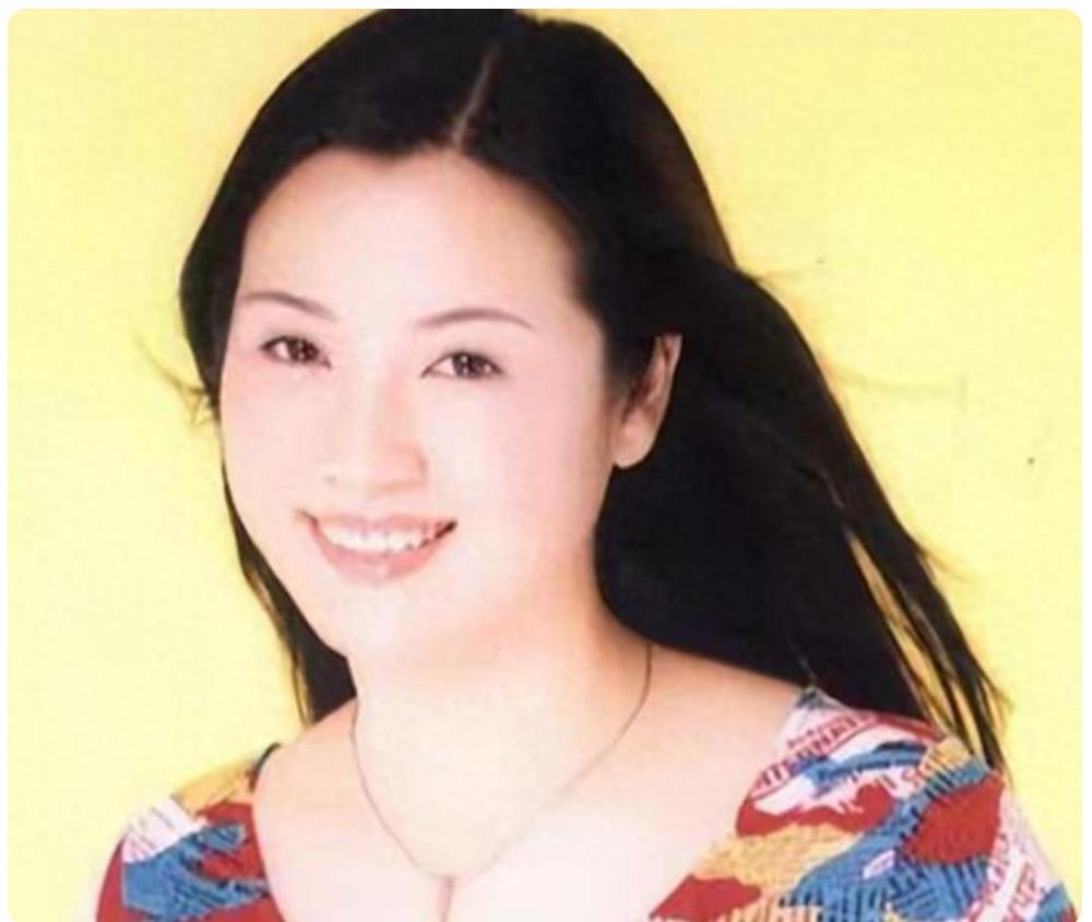 原来她早已离世，曾与朱军是搭档，39岁查出癌症，42岁遗憾病逝
娱乐