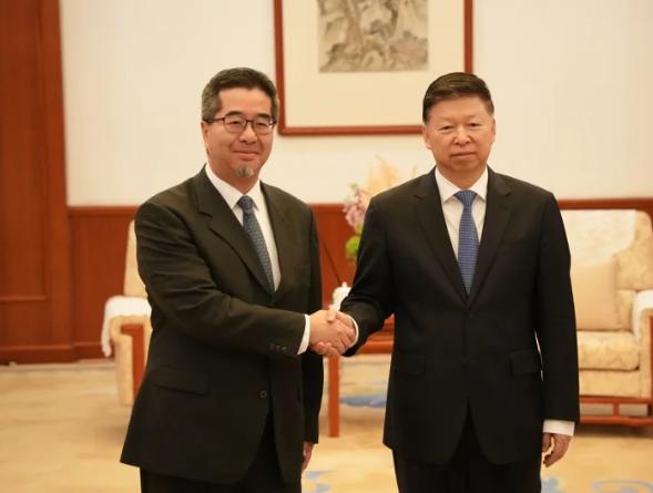 萧旭岑以国民党副主席身份访陆 代表已接夏立言的班

据报道，国民党新任副主席萧旭