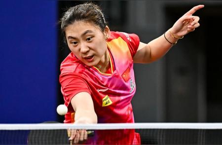 陈熠复仇张本美和！亚锦赛女双四强已出炉，中日迎来巅峰对决。

国乒的两张四强门票