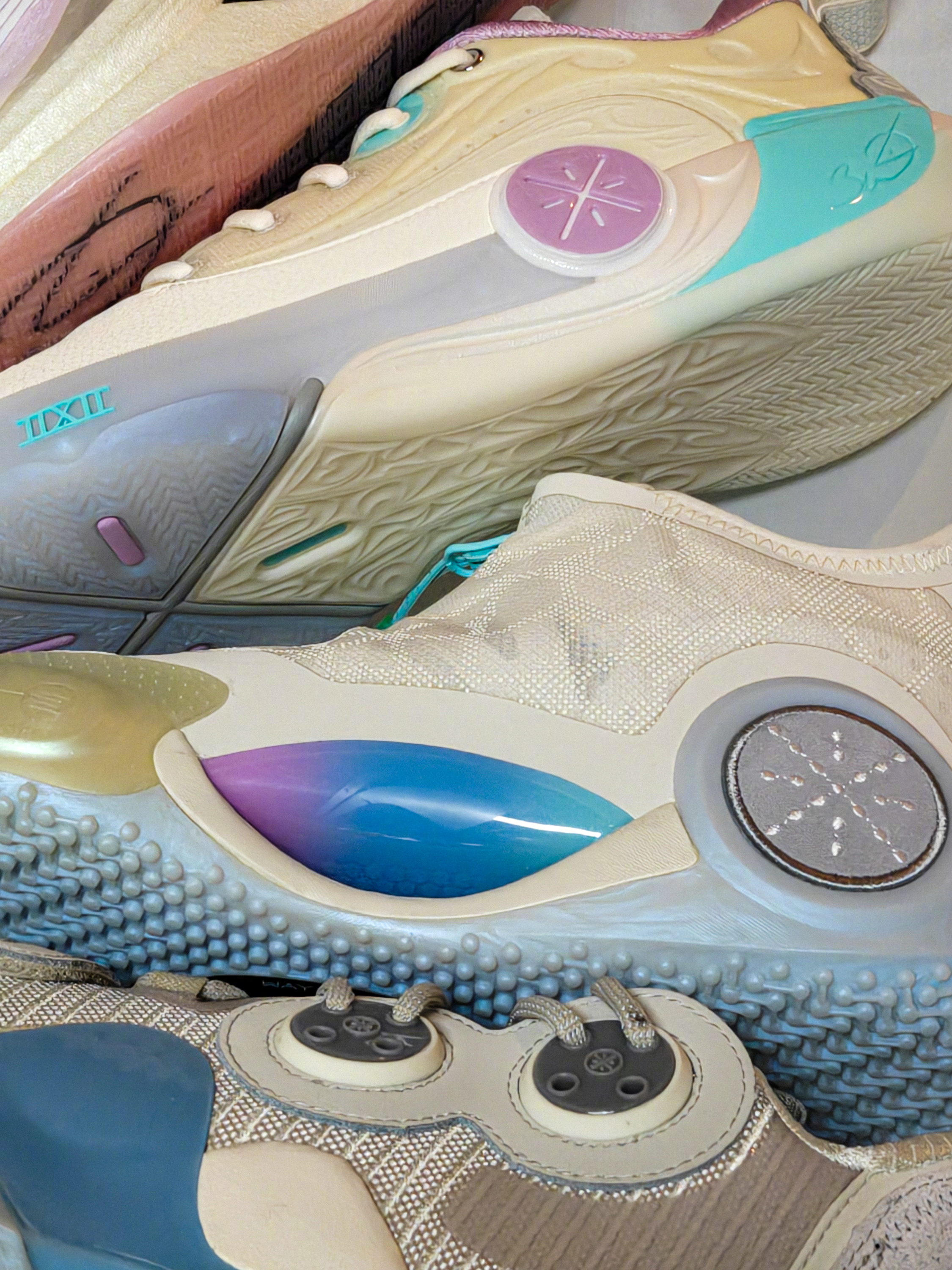 想拍一组棉花糖，翻了半天「始祖棉花糖」WOW7没找到，用始祖绝影棉花糖代替一下吧