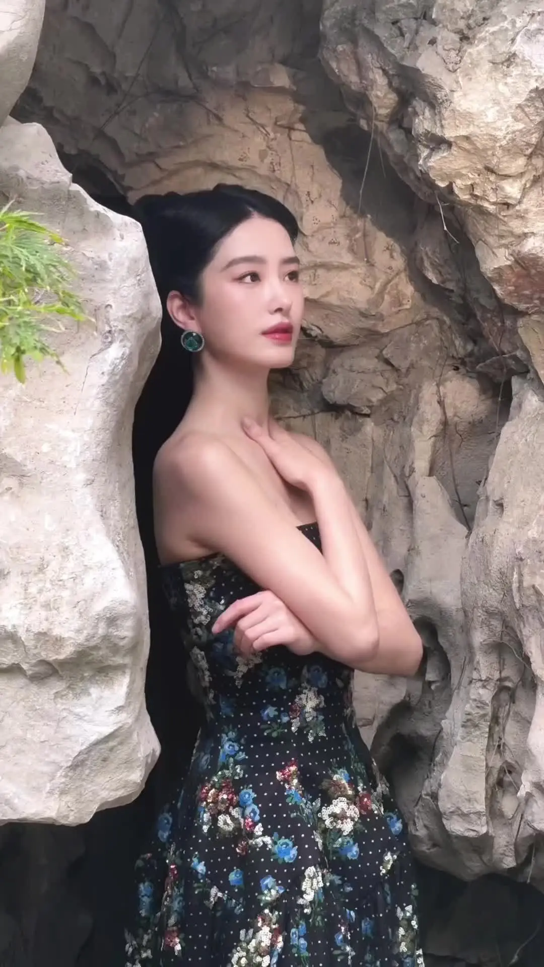 杨采钰