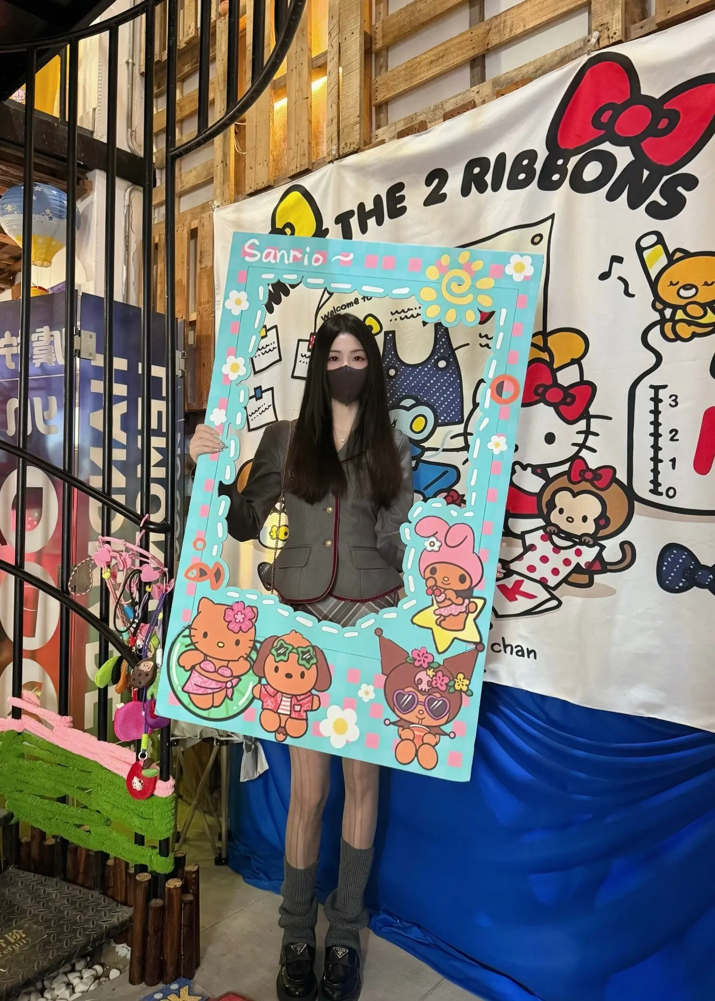 天真以为是他的独特品味灰色系