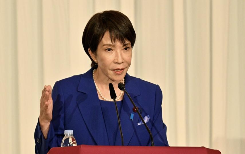 [下雨]日本政府最近快被石脑油逼疯了，一边忙着辟谣，一边忙着释放石油储备，可民众