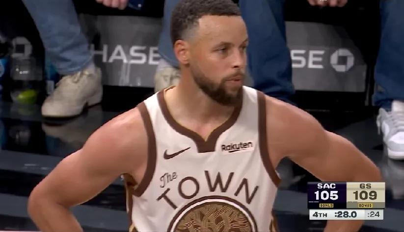 库里复出终于赢球了！！！

但是尴尬的是：勇士主场面对二阵的摆烂国王，赢得极其艰