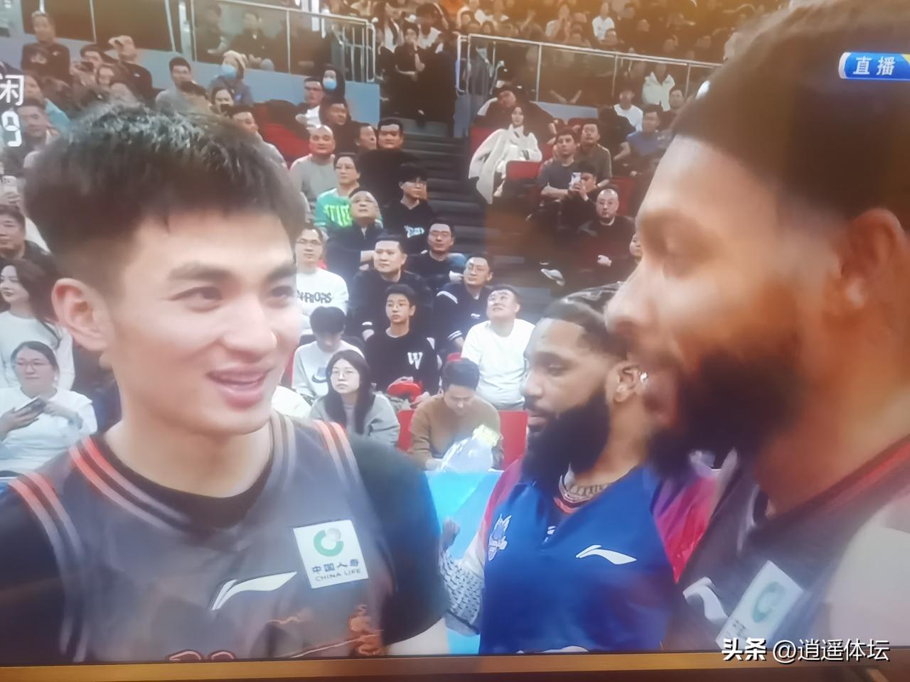 这样的山东高速男篮太可怕了！山东高速男篮主场对阵宁波的比赛，第四节一开始打出了1