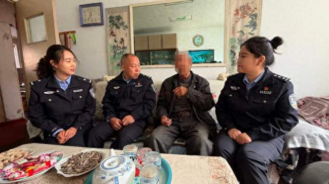 “大爷，以后有啥困难您随时联系我们”