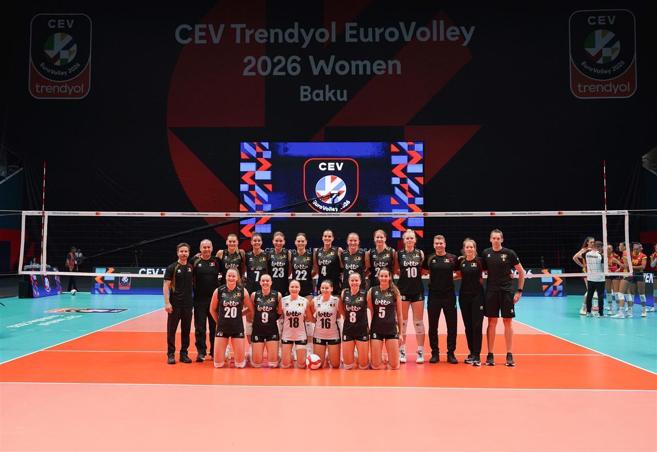 -【2026年女排欧锦赛小组赛】1️⃣【D组】意大利🇮🇹3-0黑山🇲🇪。