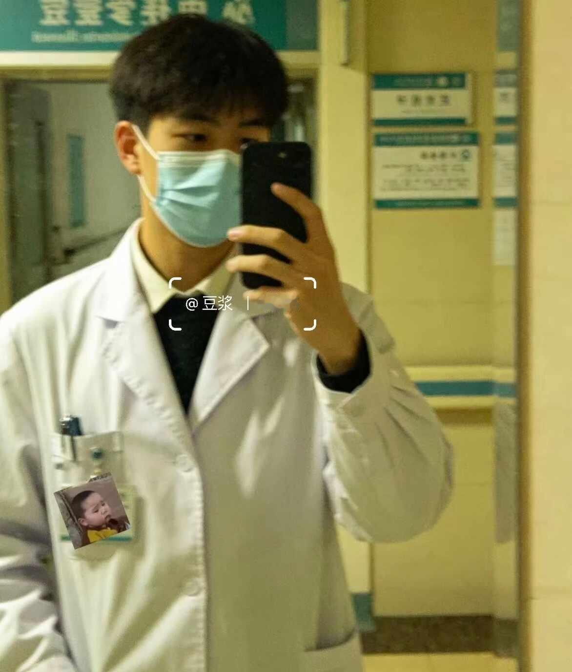 辟一下谣！不是所有医生都抢手的啊！！
求求别再刻板印象觉得医生随便就能脱单了！作