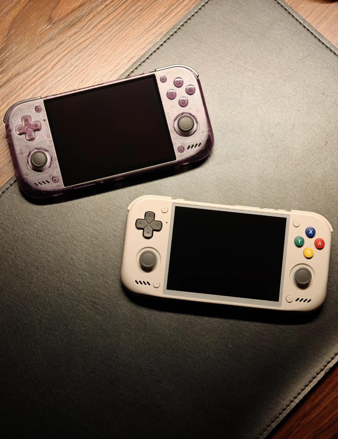Retroid Pocket Nova 灰彩&紫透 上手实拍
所有图片均本人拍摄
