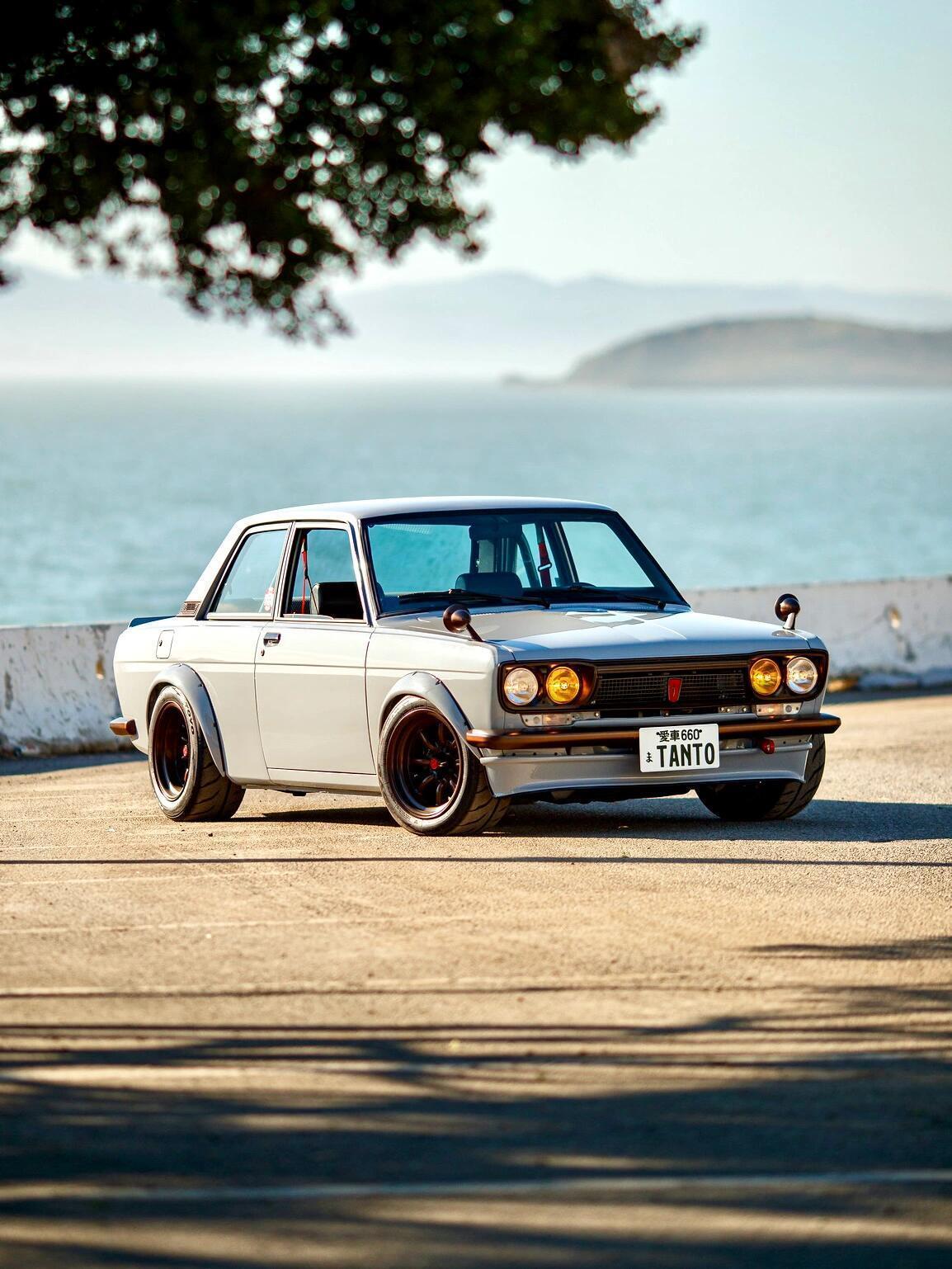 吴彦祖的四辆改装老爷车：1972款Datsun510、1988款保时捷930、1