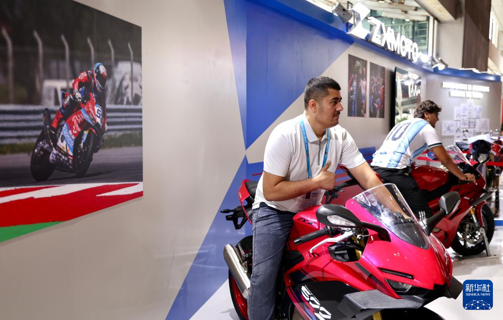 【官方披露：#张雪机车将要出口欧洲#】据“广交会微新闻”微信公众号消息，张雪机车