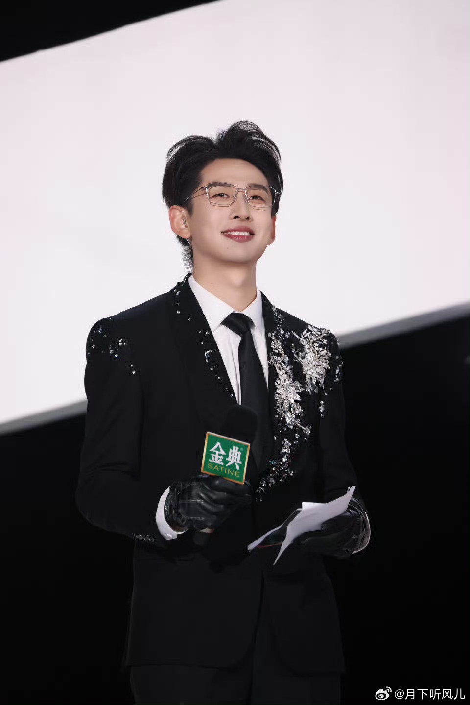 齐思钧大粉长文回应看完长文彻底懂了！齐思钧能走到现在全靠硬实力💪对自己超严格，