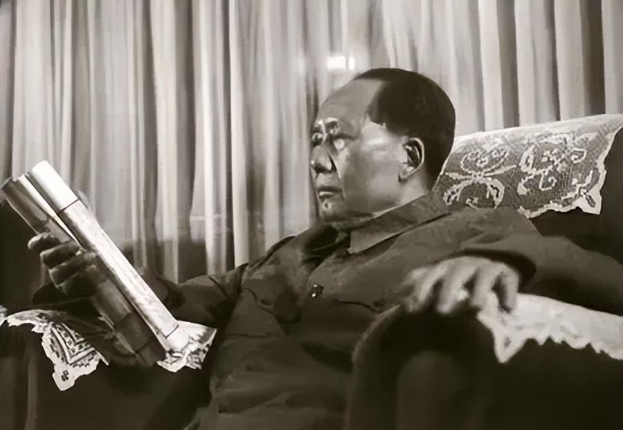 73年八大军区调动让许世友心生不满，毛主席运用智慧巧妙处理，难题得以顺利解决
1