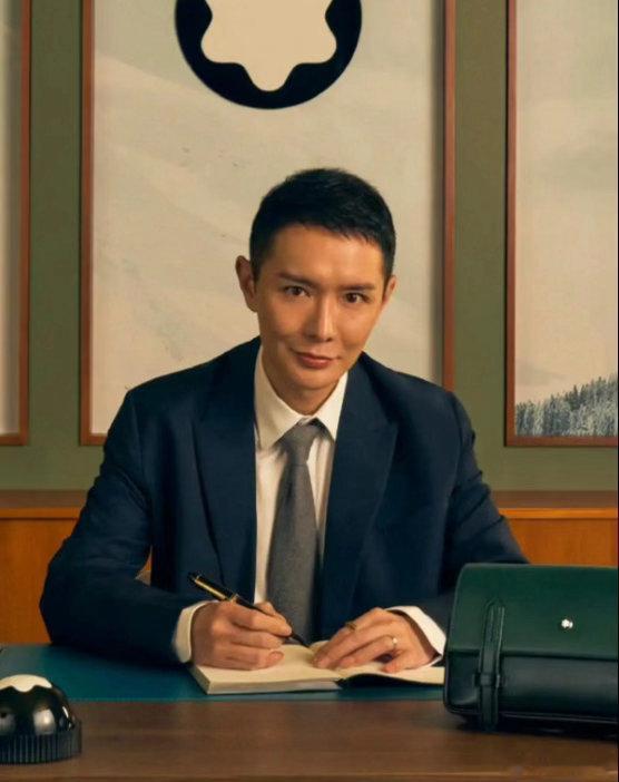 王子奇不记得以前和刘冲认识 王子奇演我上班！对于打工人来说，无效社交和工作饭局一