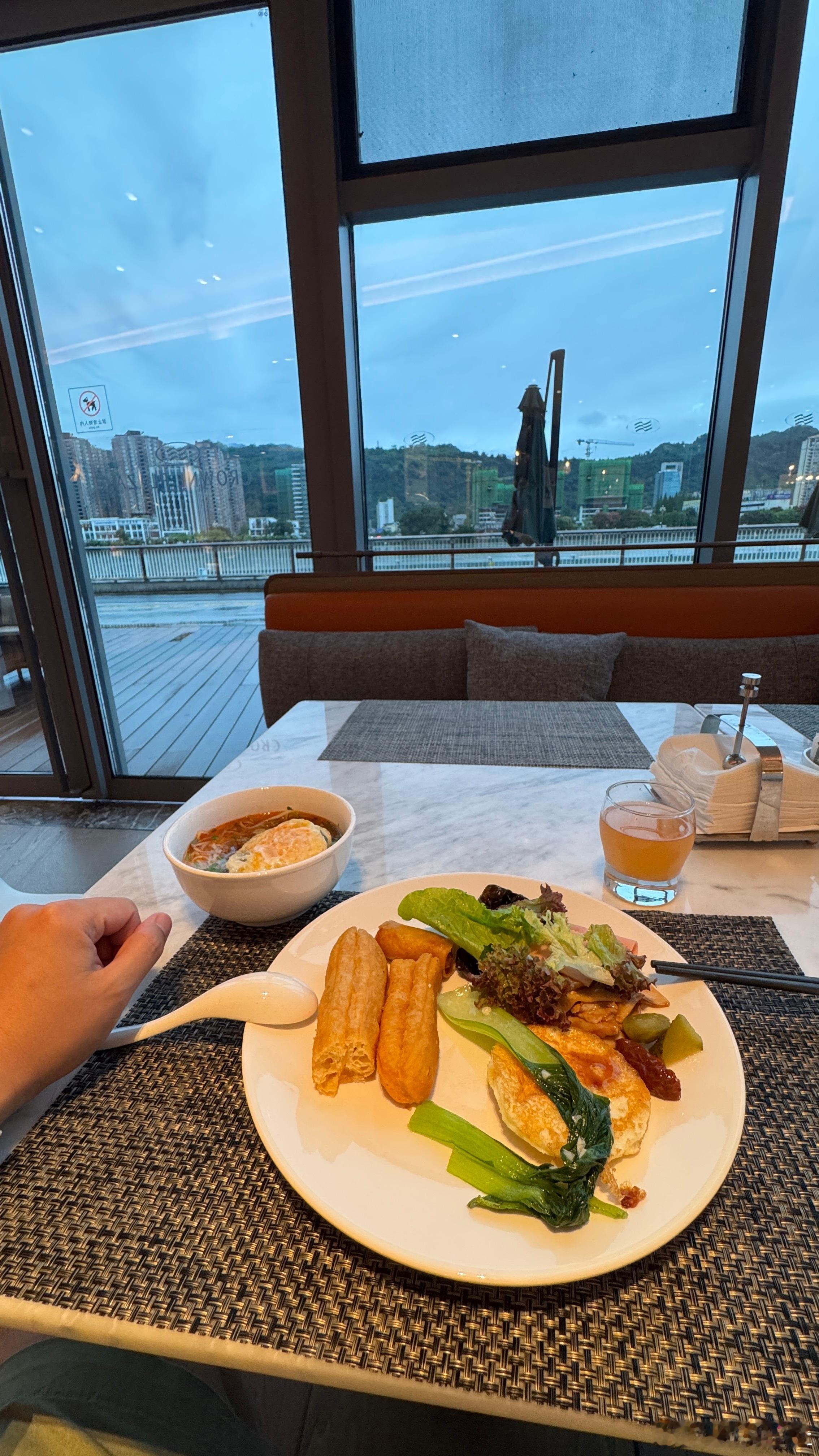简简单单 吃个早餐继续出发🛫曹旭在路上的红包  ​​​