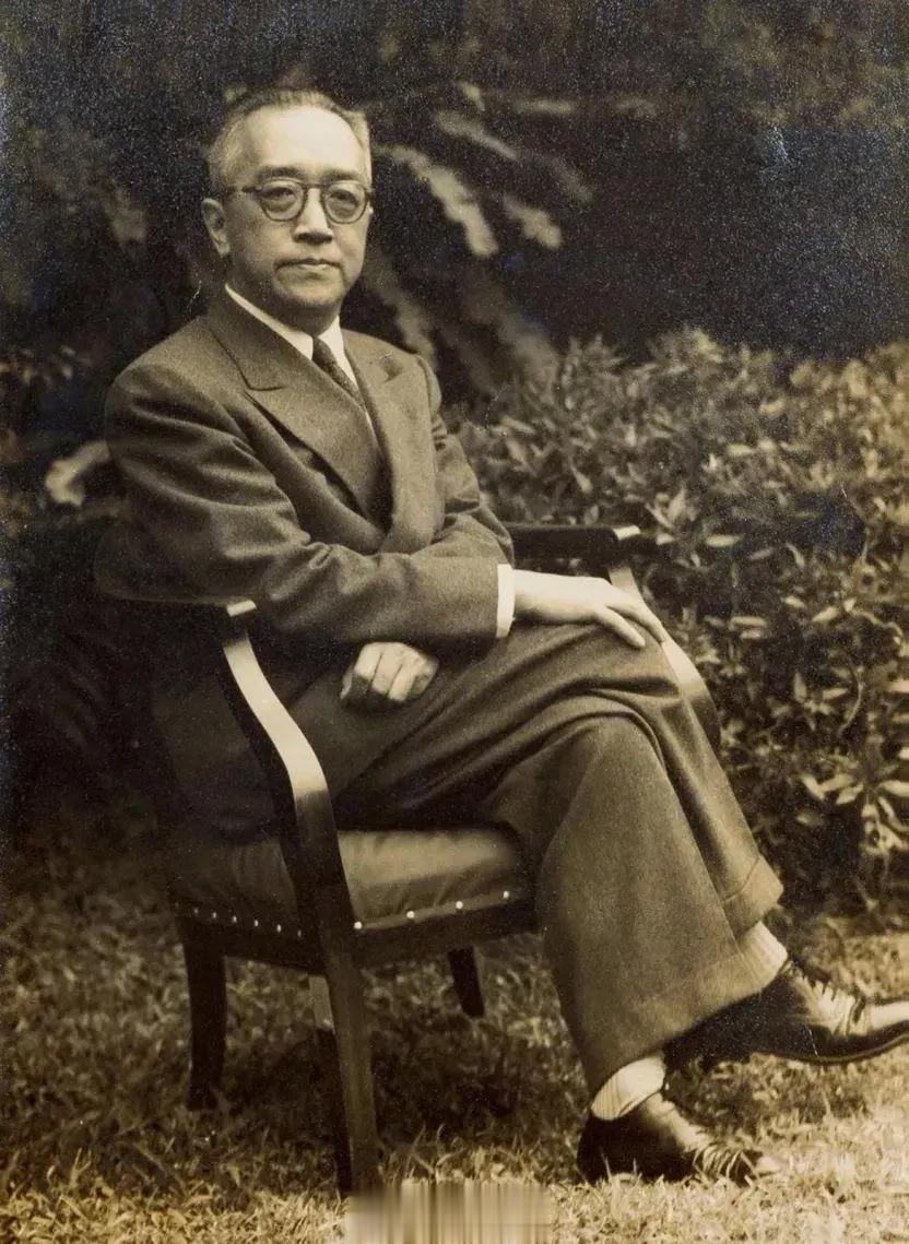 两位民国大师，谁会更有份量？[并不简单] ​​​