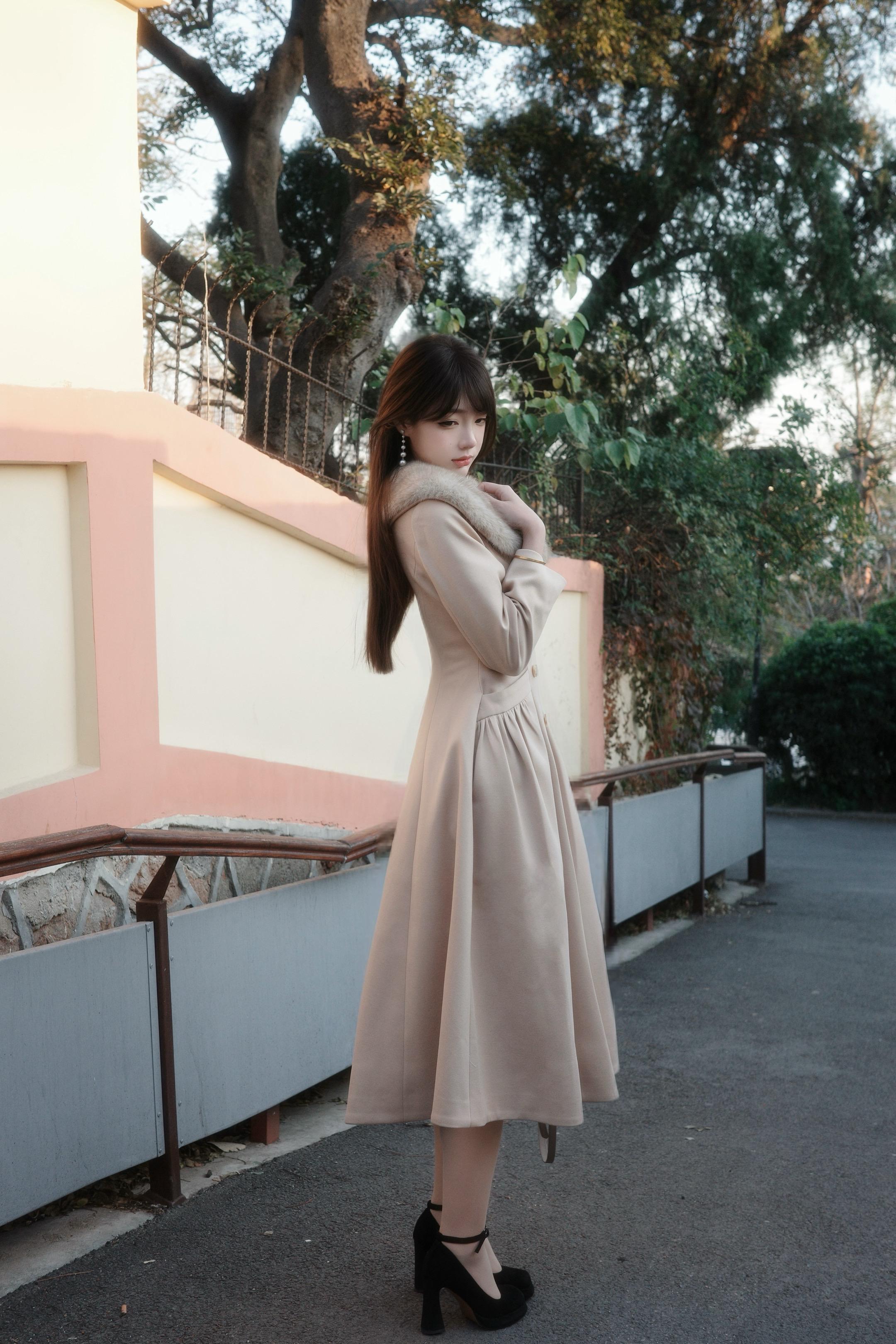 你低头欲说还休 我等你开口