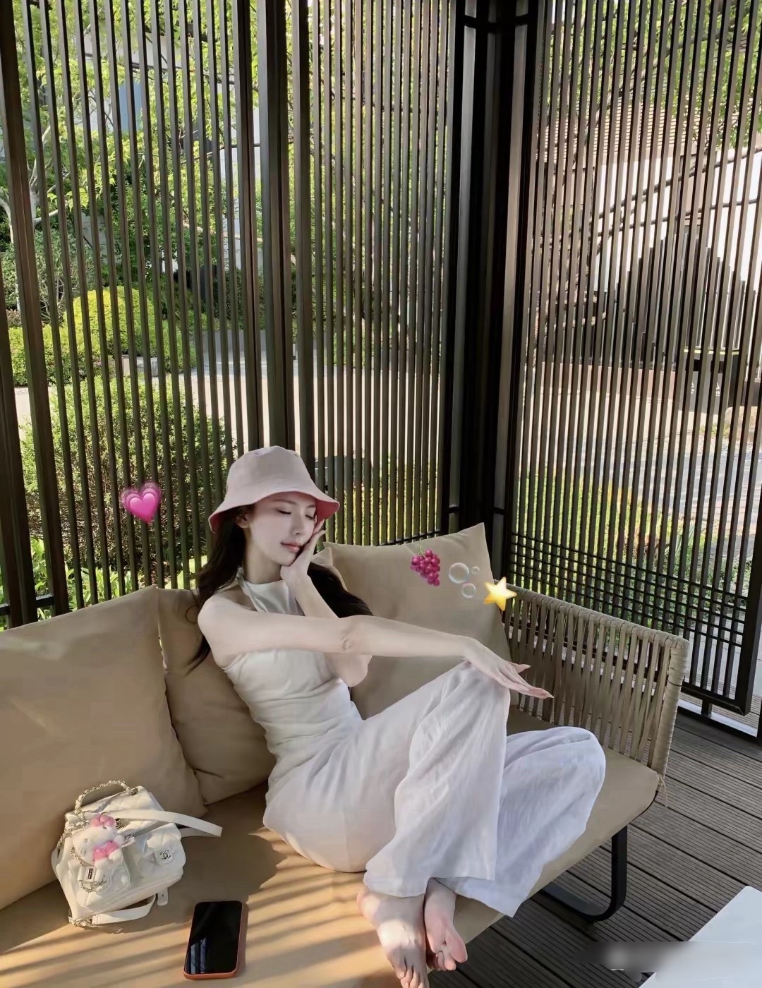 昨天新店试营业还可以，卖了两万多，就是普通营业没啥富婆来。看样子重装修，提升场地