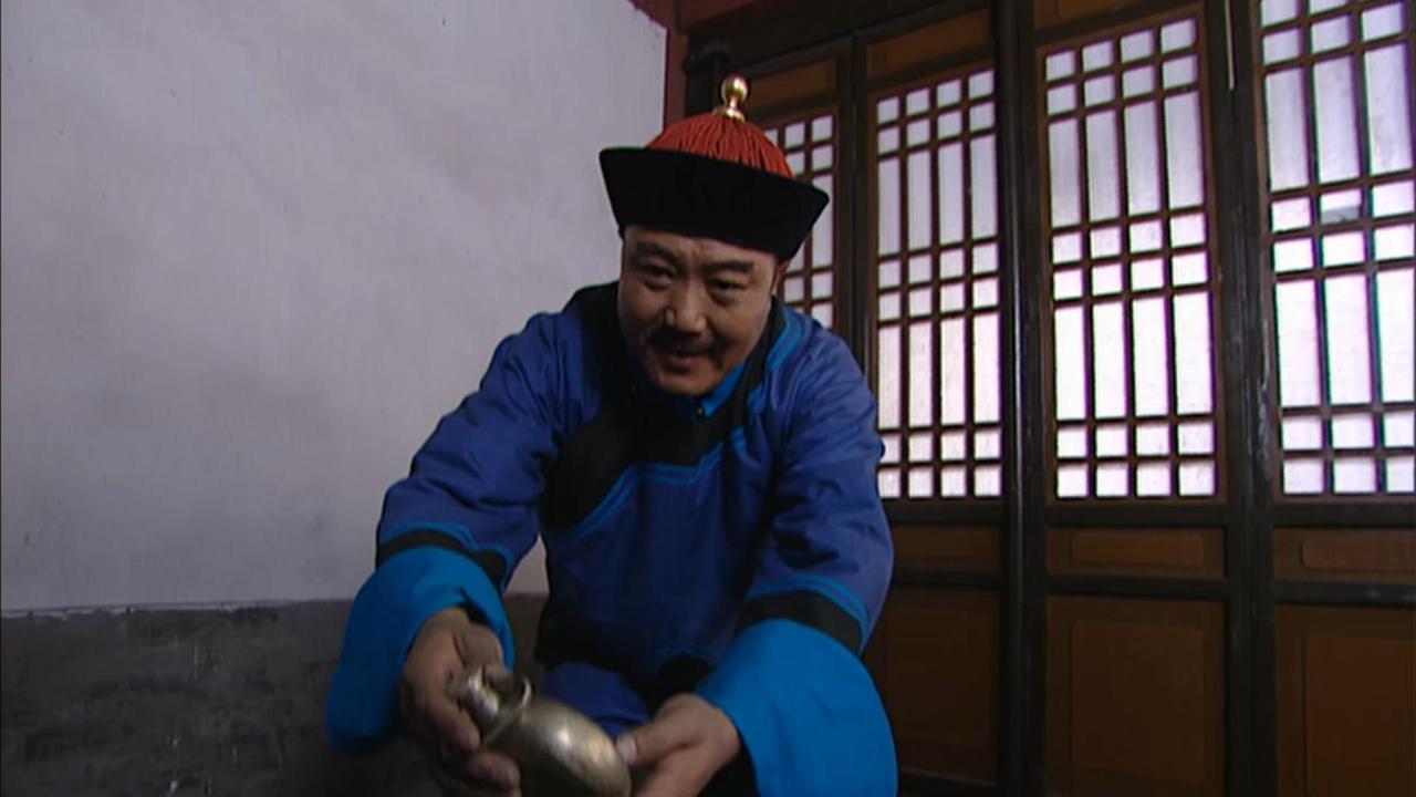 重刷电视剧《雍正王朝》，才发现图里琛是精通人情世故的高手。

在伪造太子调兵手谕