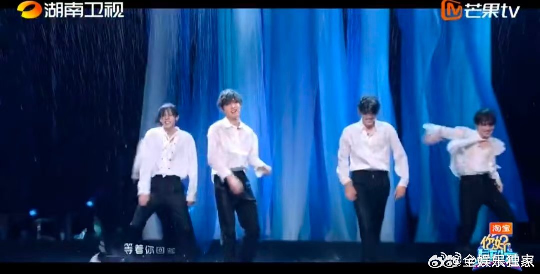 TOP登陆少年组合[超话]登陆少年团魂这一刻具像化了你好星期六 谁不为登陆少年心