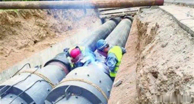 “十五五”管网建设之核心个股“十五五”管网建设巨额投资，受益个股：1、青龙管业：