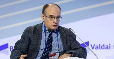 俄专家评价：中国武器虽然参数漂亮，但缺了一样最重要的东西，他说中国造的新式武器越