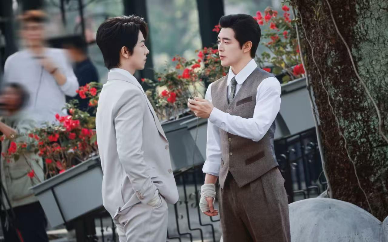 80岁老人即兴rap致敬太奶 这才是真正的岁月不败热忱！英宝用最可爱的方式，把偏