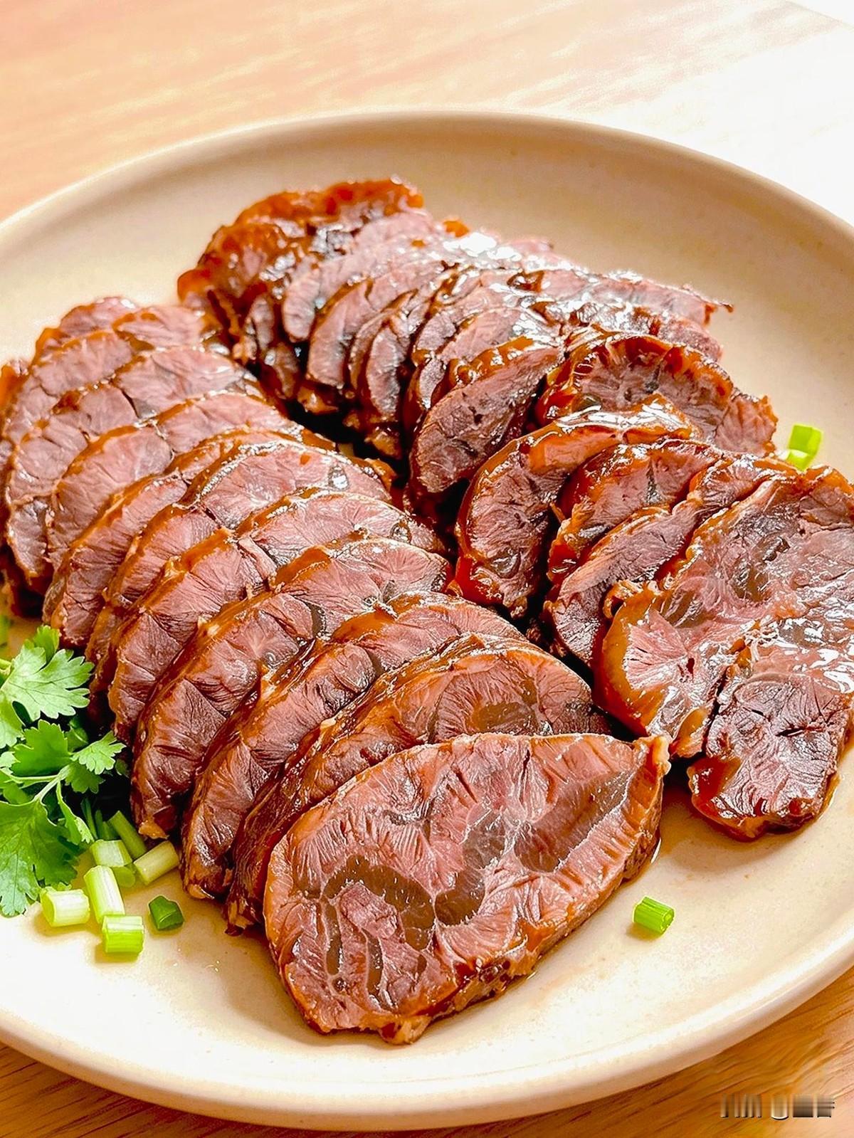 奉劝大家，一定要舍得吃的食物。

可真正容易被忽略的，往往不是买不起，而是觉得没