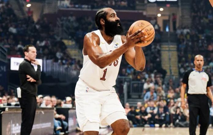 自搭档哈登以来，阿伦场均可以得到23分11篮板，投篮命中率超过75%！ （命中率