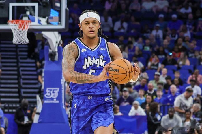 NBA这职场真的太现实了！
基德根本不是执教不行，纯属独行侠内部宫斗输了被迫下课
