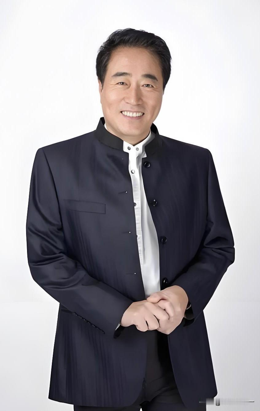 大家有没有觉得，

就演沈敬夫这演员杨立新，

就甭管他演什么和谁演，就他脸只要