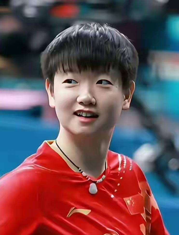 网友说得好！
无论莎莎打球，从政
工农商学兵
都追随着她
因为莎莎
脸上有阳光